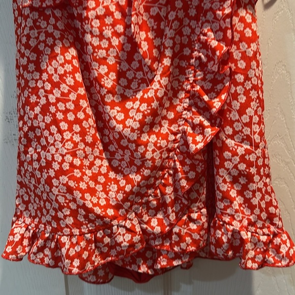 NWT! Hello Molly Last Days Of Disco Cutout Red Floral Playsuit Romper Dress S - Picture 7 of 12